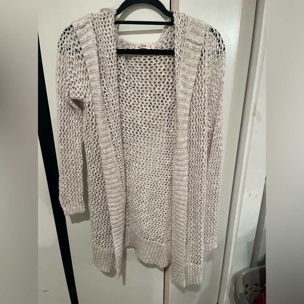 Hollister large stitch hooded cardigan